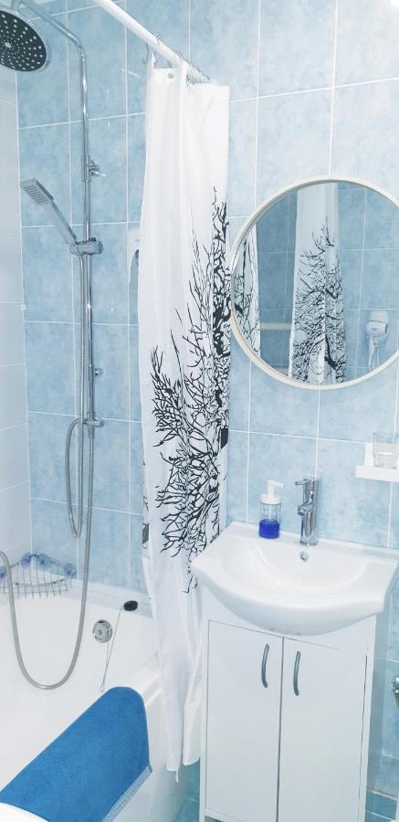 Cosy&White Apartment In Daugavpils Kültér fotó