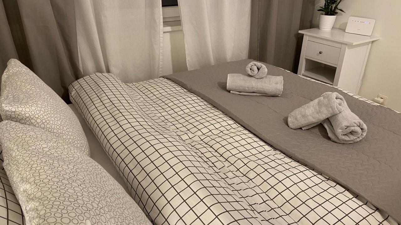 Cosy&White Apartment In Daugavpils Kültér fotó